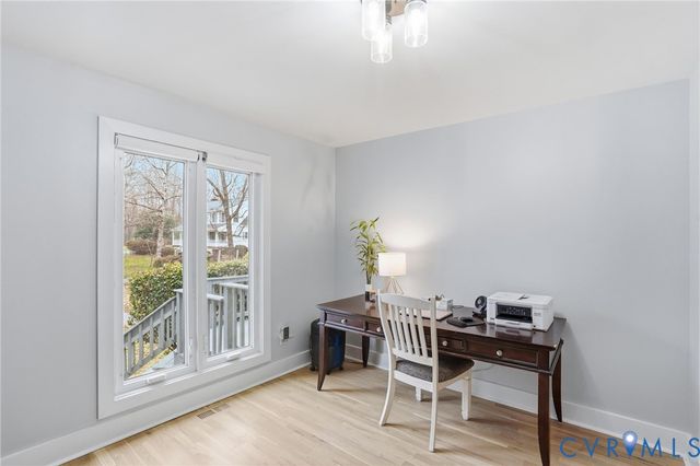 6080 Perryville Dr, Mechanicsville, VA 23111