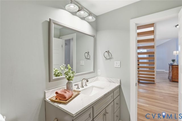 6080 Perryville Dr, Mechanicsville, VA 23111