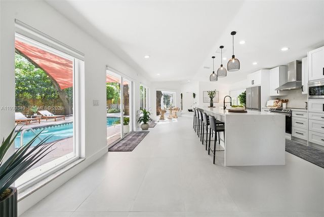 3700 Justison Rd, Miami, FL 33133