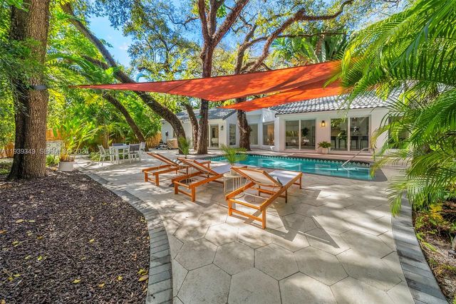 3700 Justison Rd, Miami, FL 33133