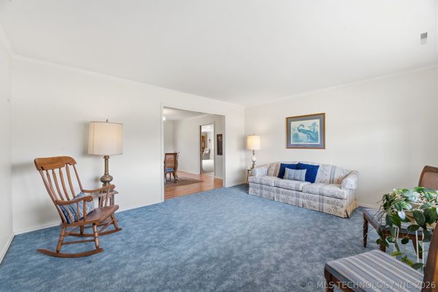 1324 Lariat Drive, Bartlesville, OK 74006