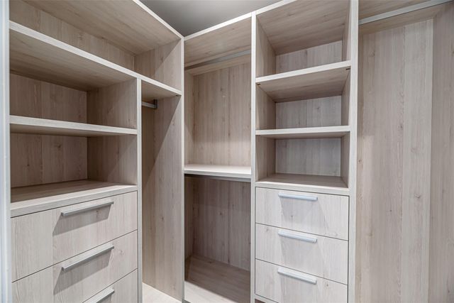 1701 Hermann Drive 24A, Houston, TX 77004