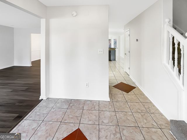 2867 Oakvale Falls Drive, Decatur, GA 30034