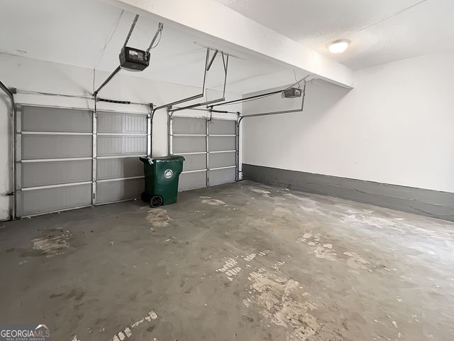 2867 Oakvale Falls Drive, Decatur, GA 30034