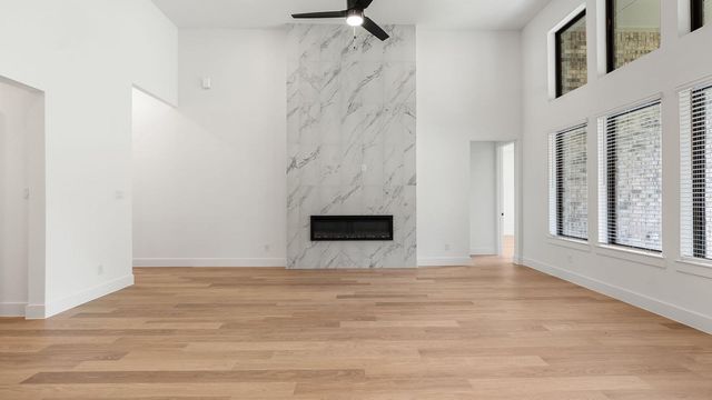 2300 Friendswood Trail, Friendswood, TX 77546