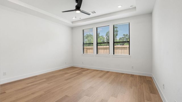 2300 Friendswood Trail, Friendswood, TX 77546