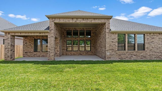 2300 Friendswood Trail, Friendswood, TX 77546