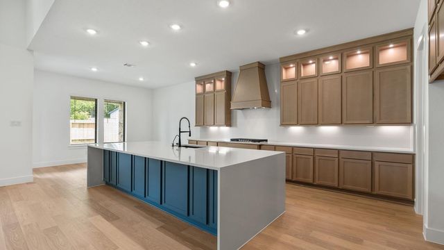2300 Friendswood Trail, Friendswood, TX 77546
