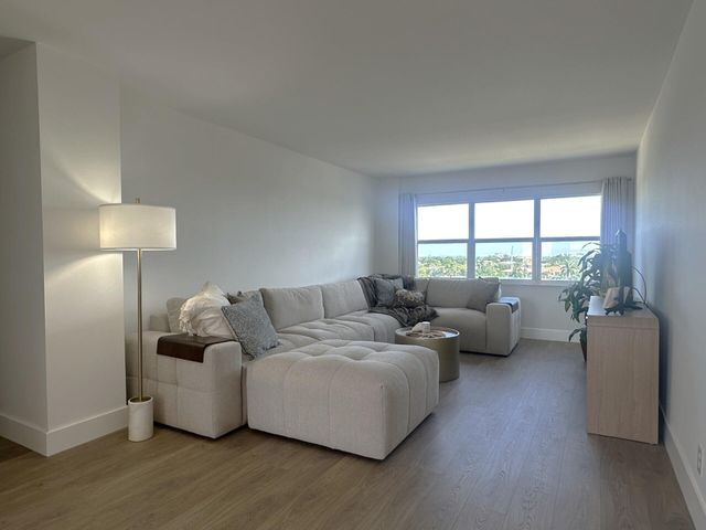 2555 NE 11th Street 804, Fort Lauderdale, FL 33304
