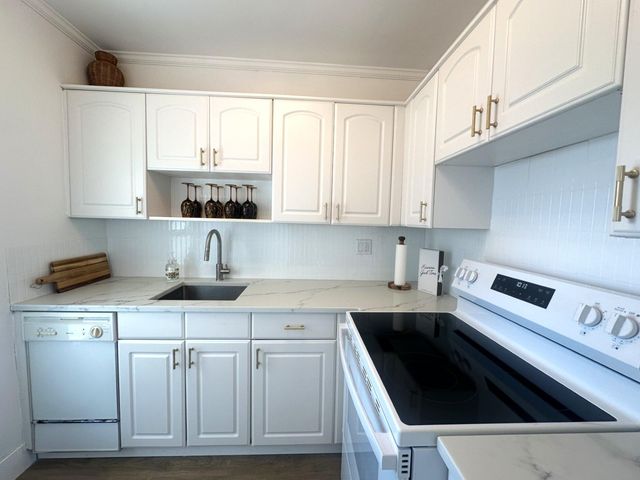 2555 NE 11th Street 804, Fort Lauderdale, FL 33304