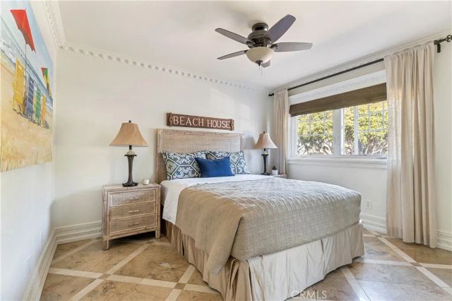 329 Marguerite Avenue 3, Corona Del Mar, CA 92625