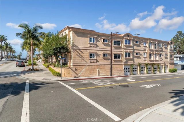 329 Marguerite Avenue 3, Corona Del Mar, CA 92625