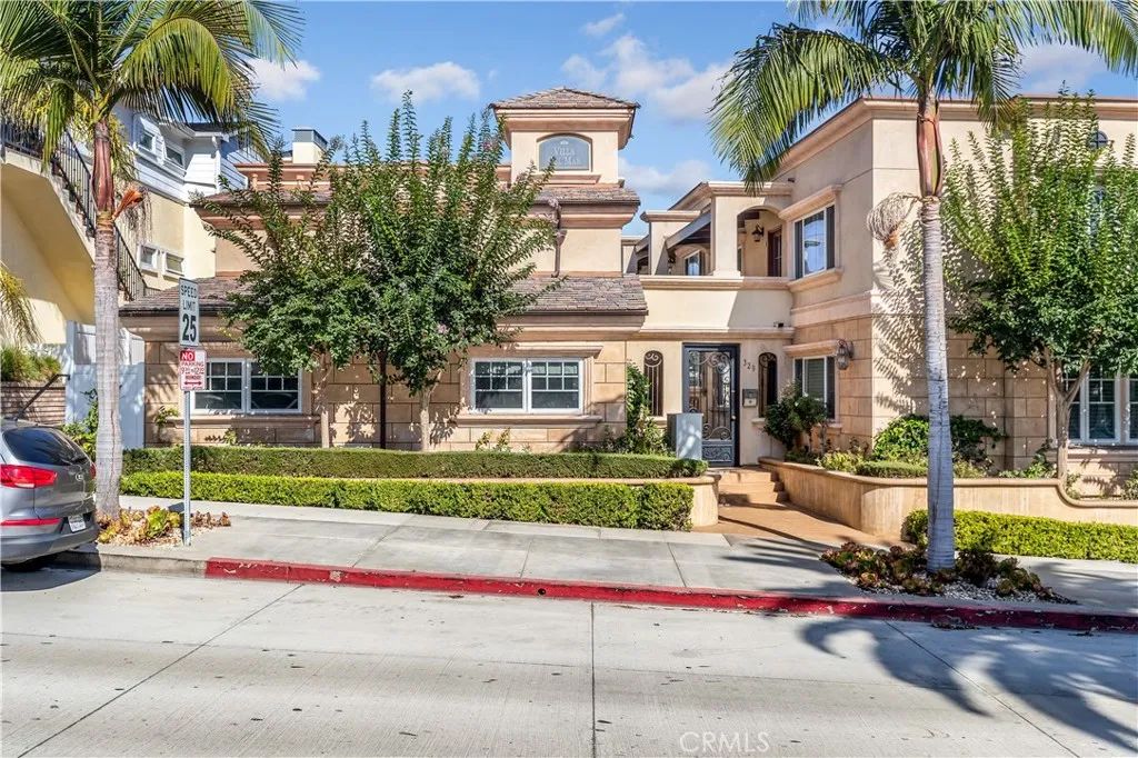 329 Marguerite Avenue 3, Corona Del Mar, CA 92625