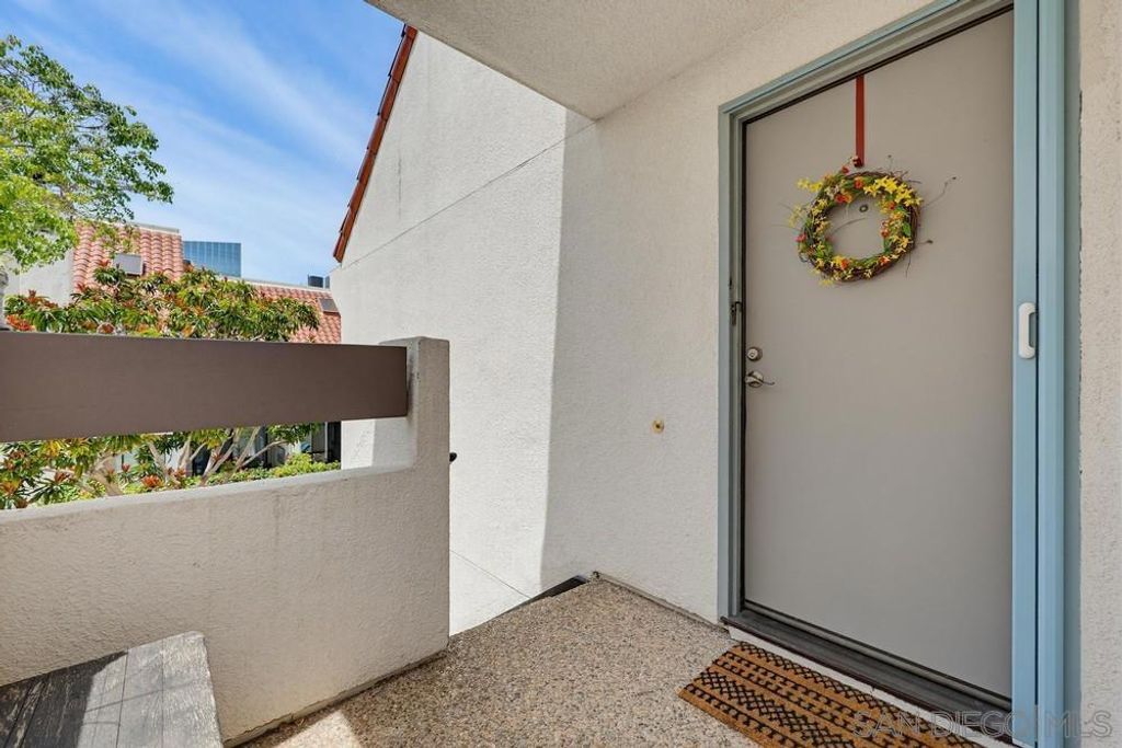 Image 12 of property listing at 701 KETTNER BLVD 190, San Diego, CA 92101