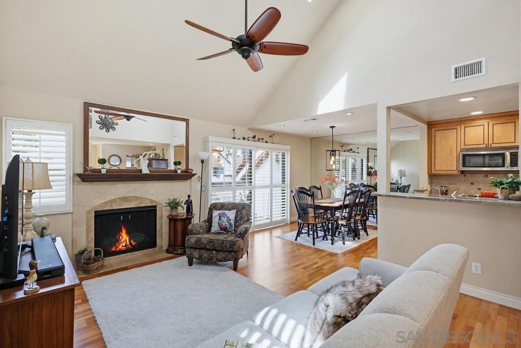 Image 24 of property listing at 701 KETTNER BLVD 190, San Diego, CA 92101