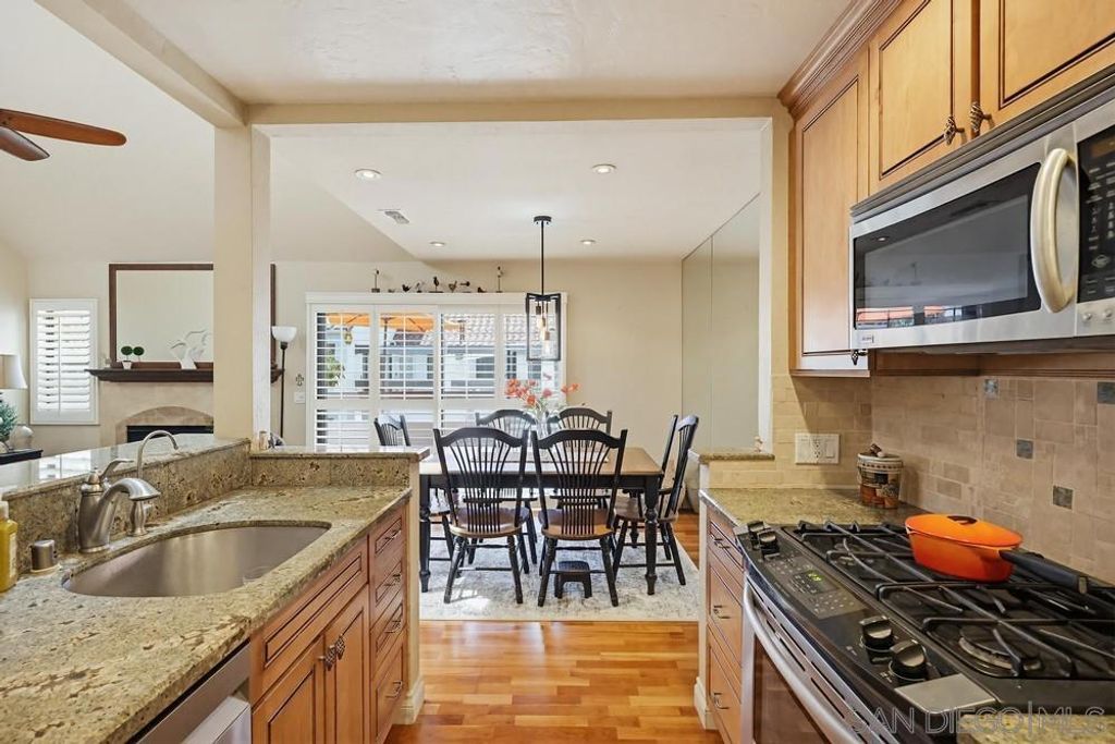 Image 29 of property listing at 701 KETTNER BLVD 190, San Diego, CA 92101