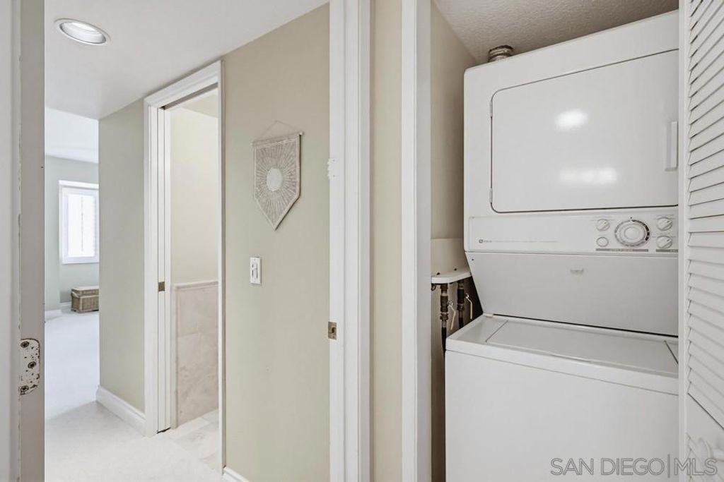 Image 37 of property listing at 701 KETTNER BLVD 190, San Diego, CA 92101