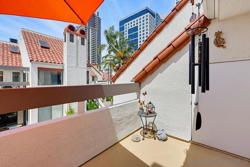 Image 54 of property listing at 701 KETTNER BLVD 190, San Diego, CA 92101