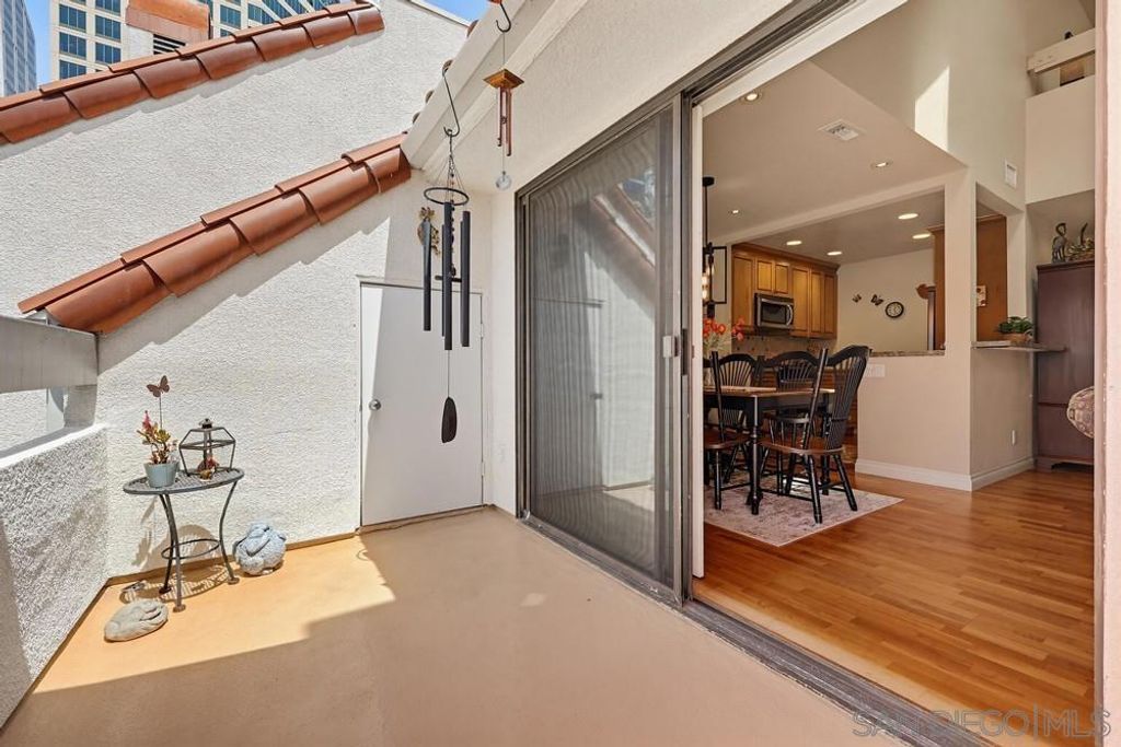 Image 58 of property listing at 701 KETTNER BLVD 190, San Diego, CA 92101