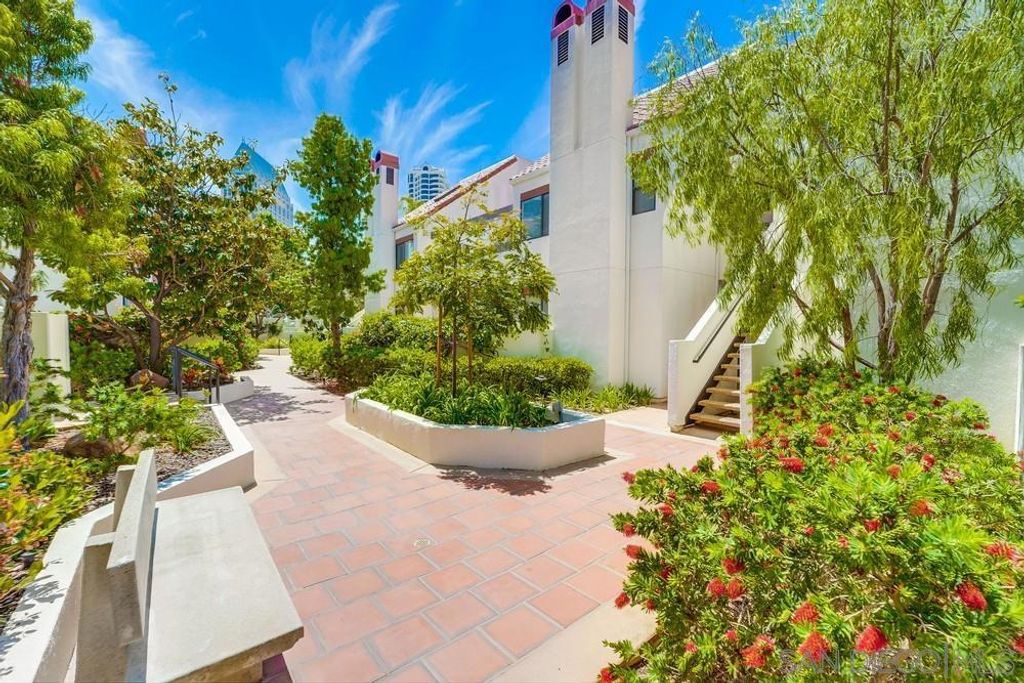 Image 6 of property listing at 701 KETTNER BLVD 190, San Diego, CA 92101