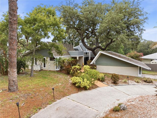 2860 BRIARWOOD LANE, Palm Harbor, FL 34683