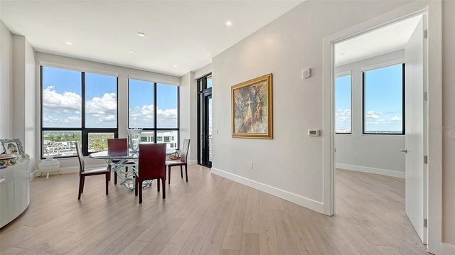 33 S PALM AVENUE 1303, Sarasota, FL 34236