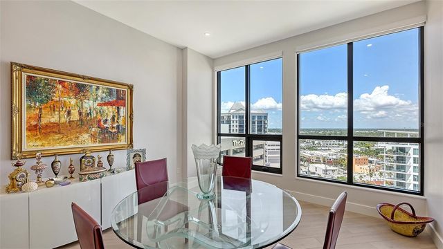 33 S PALM AVENUE 1303, Sarasota, FL 34236