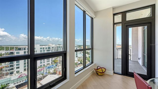 33 S PALM AVENUE 1303, Sarasota, FL 34236