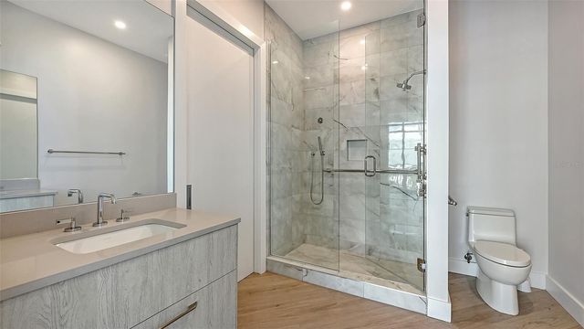 33 S PALM AVENUE 1303, Sarasota, FL 34236