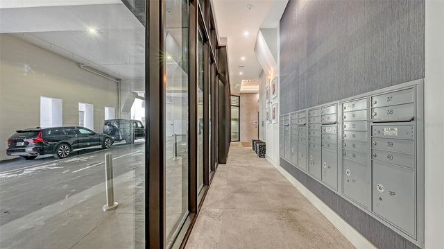 33 S PALM AVENUE 1303, Sarasota, FL 34236