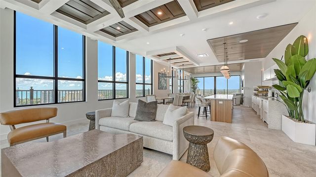 33 S PALM AVENUE 1303, Sarasota, FL 34236