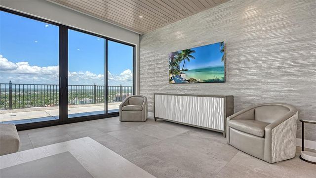 33 S PALM AVENUE 1303, Sarasota, FL 34236