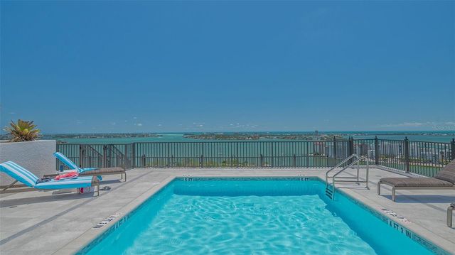 33 S PALM AVENUE 1303, Sarasota, FL 34236