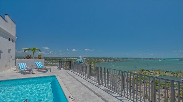 33 S PALM AVENUE 1303, Sarasota, FL 34236