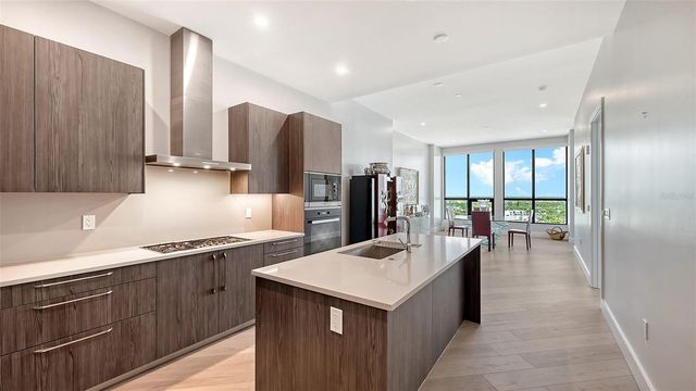 33 S PALM AVENUE 1303, Sarasota, FL 34236