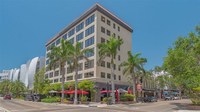 33 S PALM AVENUE 1303, Sarasota, FL 34236