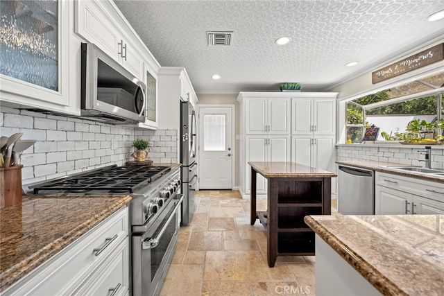 1320 Roanoke Street, La Habra, CA 90631