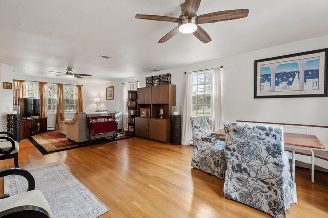 18 Bates A, Harvard, MA 01432