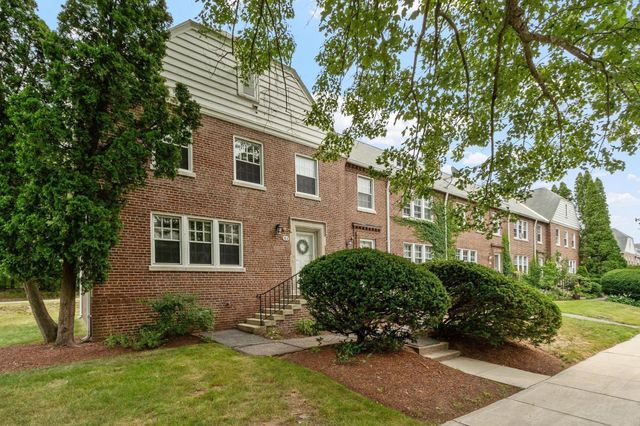 18 Bates A, Harvard, MA 01432