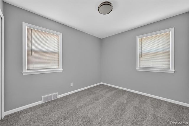 2061 Inkster Road, Garden City, MI 48135