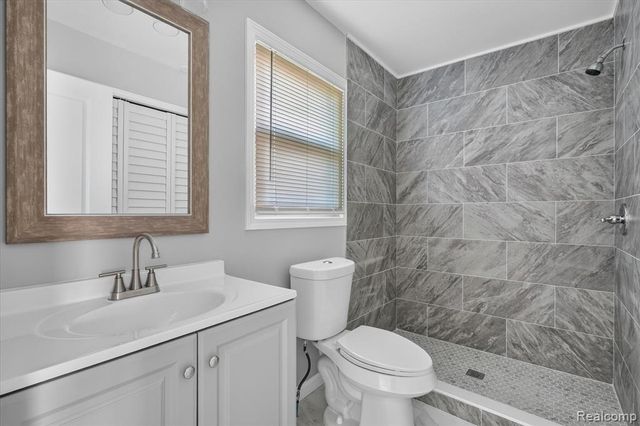 2061 Inkster Road, Garden City, MI 48135