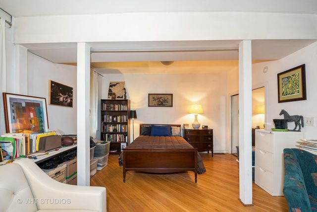 512 N Leavitt Street, Chicago, IL 60612