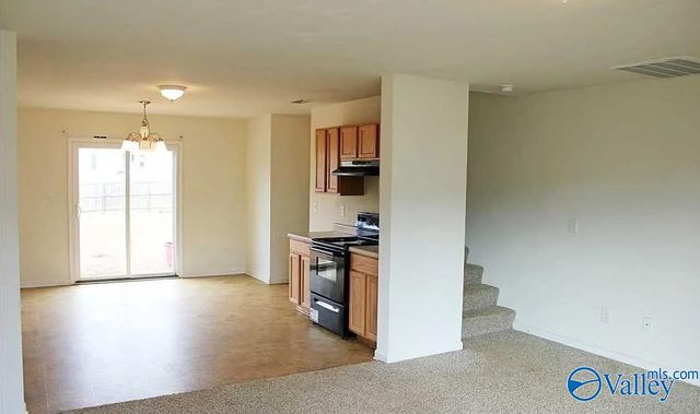 135 Whitestone Drive, Huntsville, AL 35810