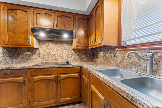 3952 Chestnut St, Zachary, LA 70791