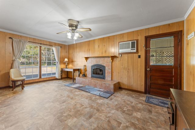 3952 Chestnut St, Zachary, LA 70791