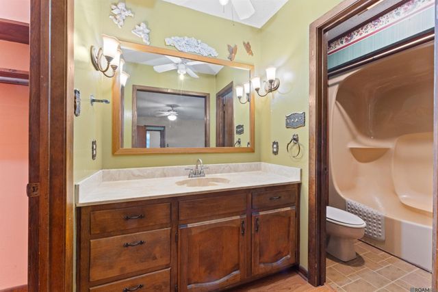 3952 Chestnut St, Zachary, LA 70791