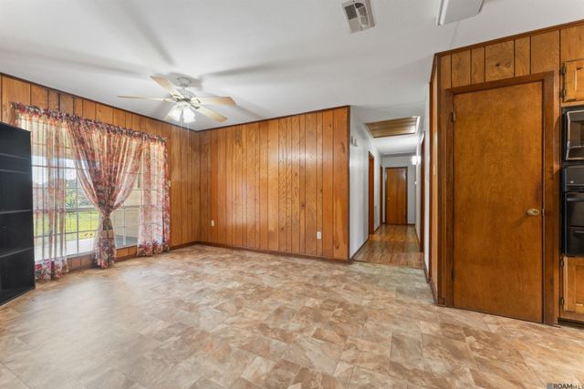 3952 Chestnut St, Zachary, LA 70791