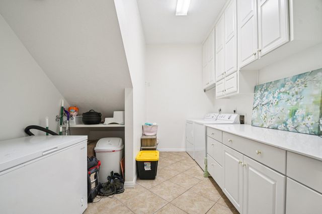 217 Augusta DR, Wimberley, TX 78676