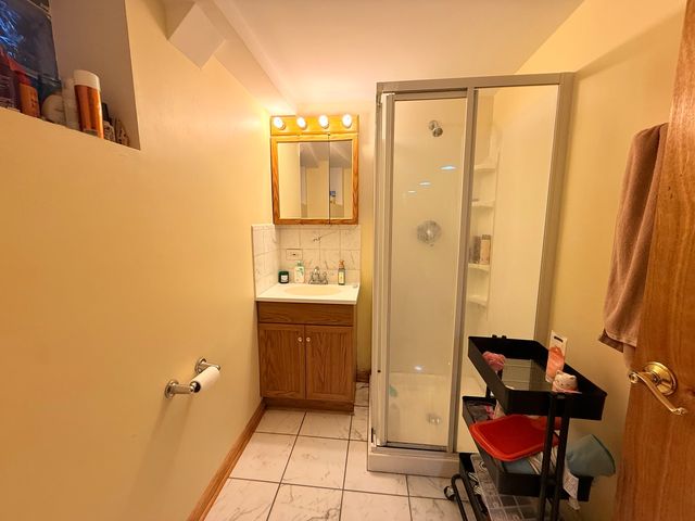 4918 N MOODY Avenue, Chicago, IL 60630