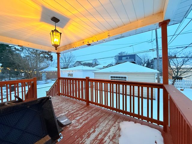 4918 N MOODY Avenue, Chicago, IL 60630